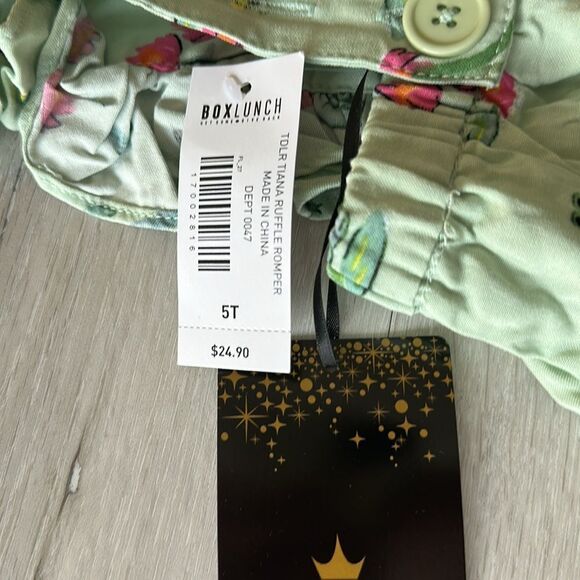 Disney The Princess and the Frog Lily Pads & Flowers Ruffle Jumper 5T NWT - Picture 7 of 7